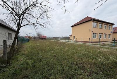 TEREN INTRAVILAN 746 MP | ZONA SABOLCIU - 2