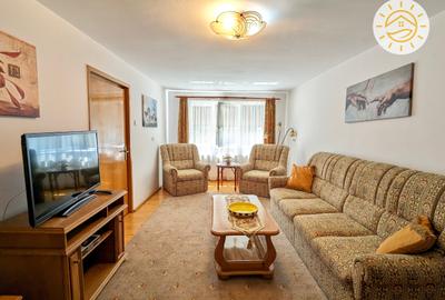 Zona Centrul Vechi/Roata Norocului casa spatioasa - 1