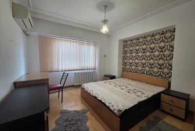 Inchiriere-Apartament 3 camere-Dacia - 1
