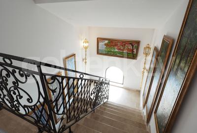Vila cu finisaje moderne in complex rezidential - 20