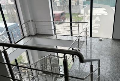 Spațiu Birouri sau | zona 2 cocoși | sector 1 | 3' metrou Străulești - 3