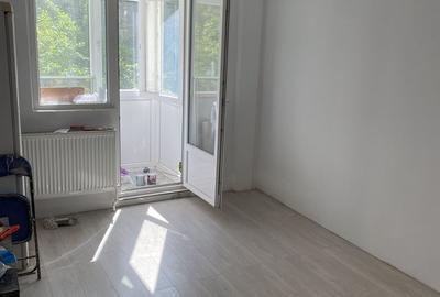 Apartament 2 camere de vânzare Lujerului Centrală Proprie - 4