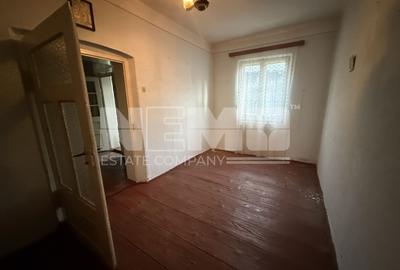Casă + Teren 1556 mp | Zona Centrală | Front 16 m | 118.000 € - 8