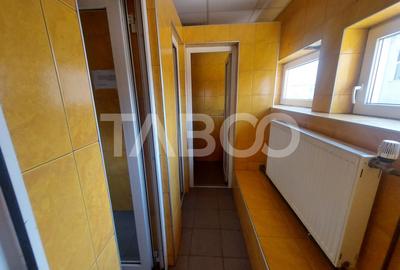 Spatiu comercial de inchiriat 6 incaperi 1300 mpu zona centrala Sibiu - 11