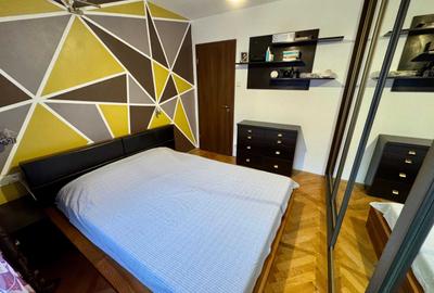 De Inchiriat Apartament 3 camere Piața Romană sector 2 - 3