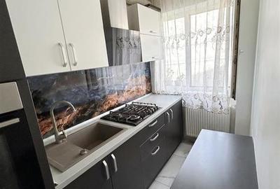 RECO Apartament 2 camere, zona Velenta, etaj 1 4, balcon inchis - 4