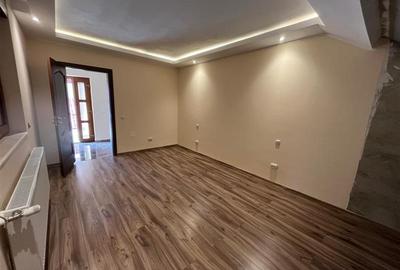 Caransebes, Casa Noua+Teren 600mp Racovita - 4