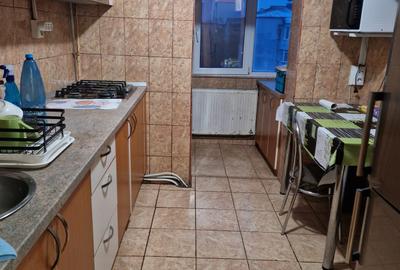 Apartament 3 camere zona Maternitatii , mobilat si utilat ,decomandat - 2