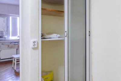 Apartament 3 camere transformat in 2 camere – Bd. Cosminului - 18