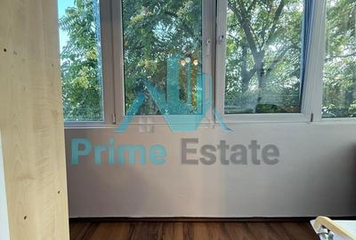 Apartament spatios cu 4 camere si parcare in zona Interservisan - 12