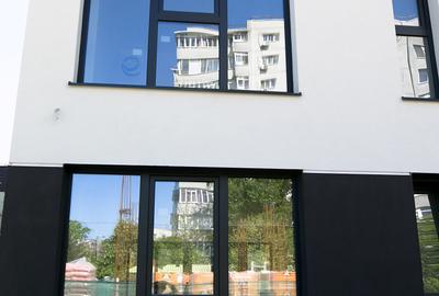 Casă individuală P+1, cu 4 camere in Titan-Sector 3, 2 locuri de parcare - 12