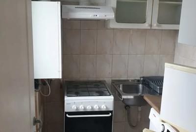 Apartament cu 2 cameere in Alexandru cel Bun-Lic.Miron Costin - 9