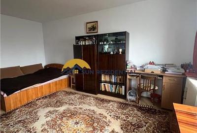 Apartament cu 2 camere decomandat în Berceni