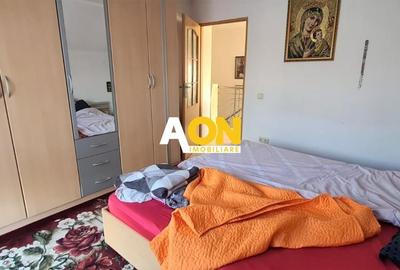 Casa pentru 2 familii, 7 Camere, 2 Garaje, 1500MP Teren - 18
