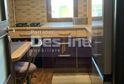 Apartament 2 camere, Semidecomandat, 55 mp, Etaj 3, Centrala termica - Podu Ros - 6