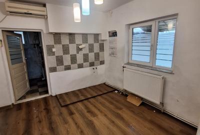 Km. 5 - Viile Noi, casa 4 camere, libera, pe colt - 10