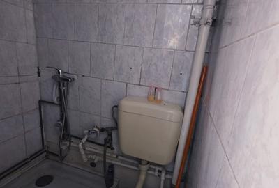 Vand camera de camin Uzina 2 cu baie proprie - 7