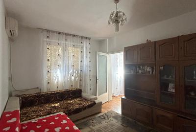 Ocazie! Apartament 3 camere, sos Giurgiului, detine centrala proprie.