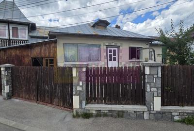 Casa cu 5 camere de vanzare in Breaza - 1