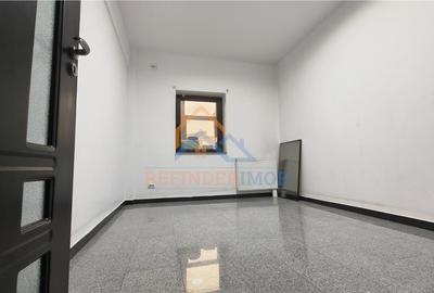 Apartament 3 camere bloc 2010 zona 13 Septembrie - 3