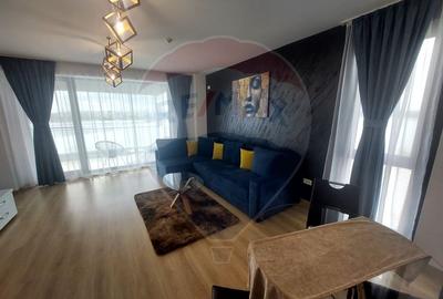 Apartament cu 2 camere decomandat, mobilat în Central