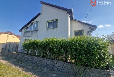 Casa individuala de vanzare cu 7 camere - Recas - 9