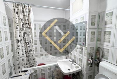 LUICA - Vanzare apartament 3 camere - bloc Anvelopat ! - 13