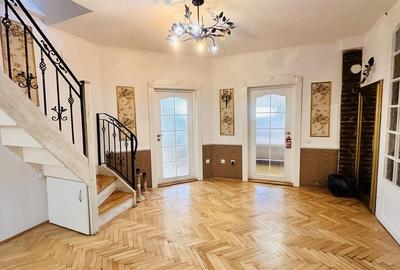 Apartament în casa 5camere - scara interioara - Magazin Star - 1