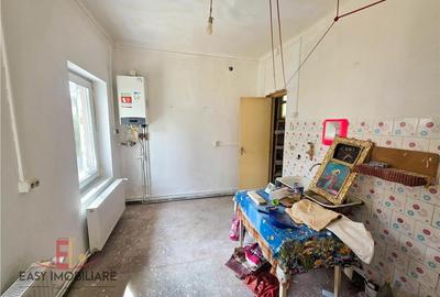 Casa de vanzare, Central, 65mp,  Zona 0, curte, Targu Mures - 4
