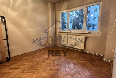 Garsonieră de vânzare Zona Siretului-C. Dumbravii - 1