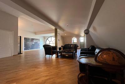 VILA DEOSEBITA / SPATII GENEROASE / CURTE PROPRIE - 47