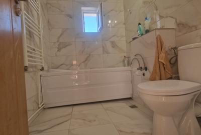 Navodari (Sud)- 2 camere decomandate, centrala gaze, liber -65.000euro - 16