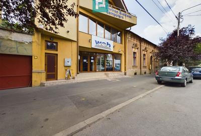 Clădire comercială în zonă centrală - 7
