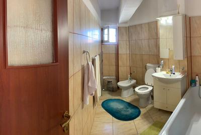 Vand apartament 5 camere cu scara interioara in Deva, etaj 4 si 5, acoperit cu p - 1