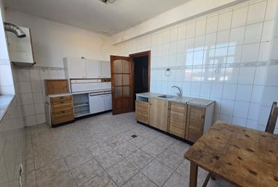 Clădire Spații Comerciale,Service, Showroom P+2,Calea Munteniei nr 34,Focșani - 28