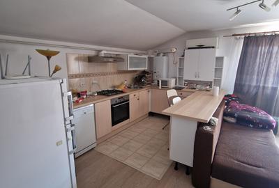 Apartament cu 2 camere semidecomandat, mobilat în Berceni
