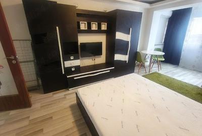 De inchiriat apartament cu o camera, Tiglina 1, 275 euro - 1