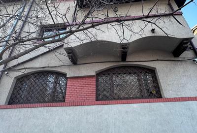 Etajul 1 în vila interbelică.5 camere.120 mp.Renovat 2025 ! - 1