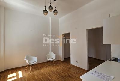 Spațiu de birouri într-o vilă istorică | 160 mp | Piața Romană - 7