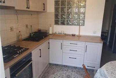Apartament 3 camere, decomandat- Nicolina - 6