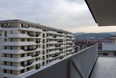 VANZARE APARTAMENT 3 CAMERE DE LUX ZONA EROILOR - 12