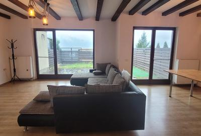 Inchiriez casa (parte din 6 case insiruite) in Ghimbav, str. Zambilei - 1