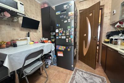 3 Camere decomandate | Bacau, Str. Martir Horia - 9