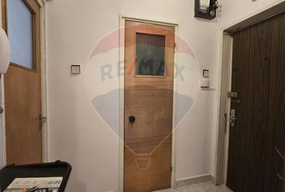 Apartament cu 3 camere de vânzare în zona Bucur Obor - 23