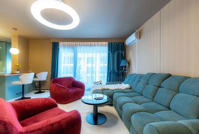 Apartament cu 2 camere semidecomandat, mobilat în Între Lacuri