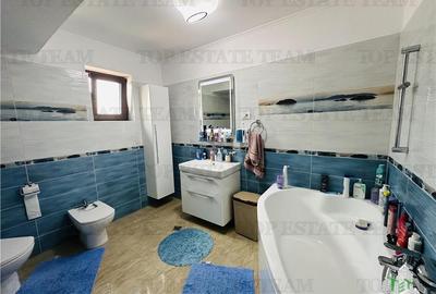 Vila superba 360 mp construiti, 524 mp curte, 6 camere, P+1+M ROSU - 20
