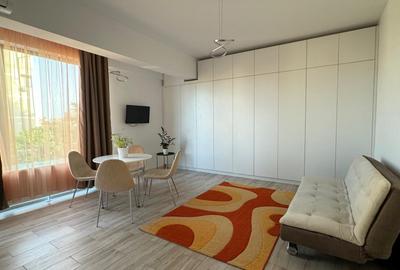 Apartament cu 2 camere, mobilat în Delfinariu