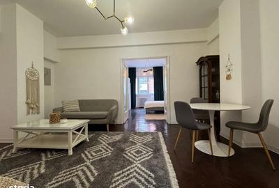 Apartament cu 3 camere decomandat, mobilat în Calea Victoriei