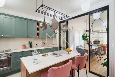 Casă individuală cu 5 camere în Pipera