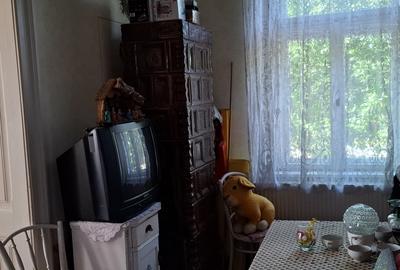 CASA BOIEREASCA pe colt  in Nadlac, Independentei colt cu M. Eminescu - 15